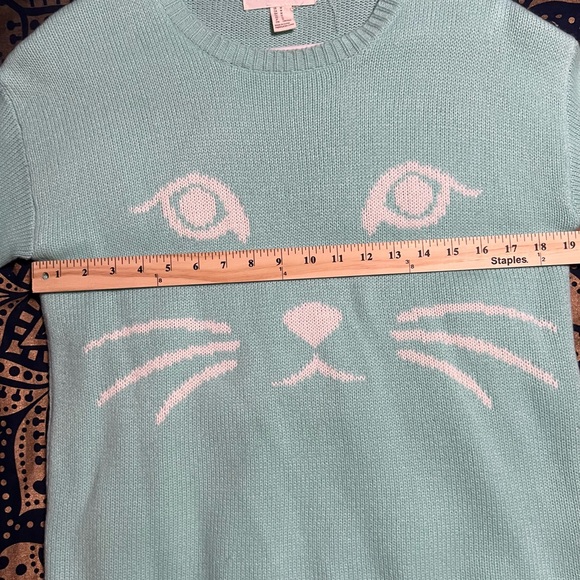 Forever 21 Light Green Knit Sweater - Picture 2 of 3